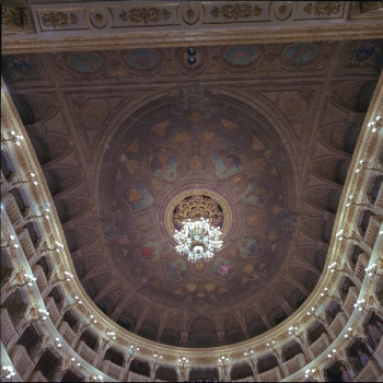 Teatro comunale di Bologna